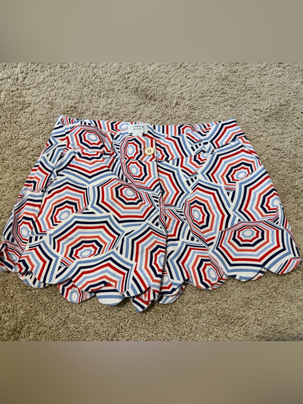 Crown & Ivy Red White Navy Geometric Scalloped Shorts Preppy Summer Size 2